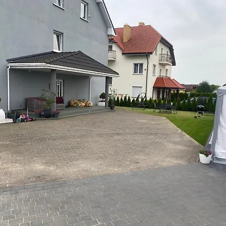 בית אירוח Delfin Goscinne